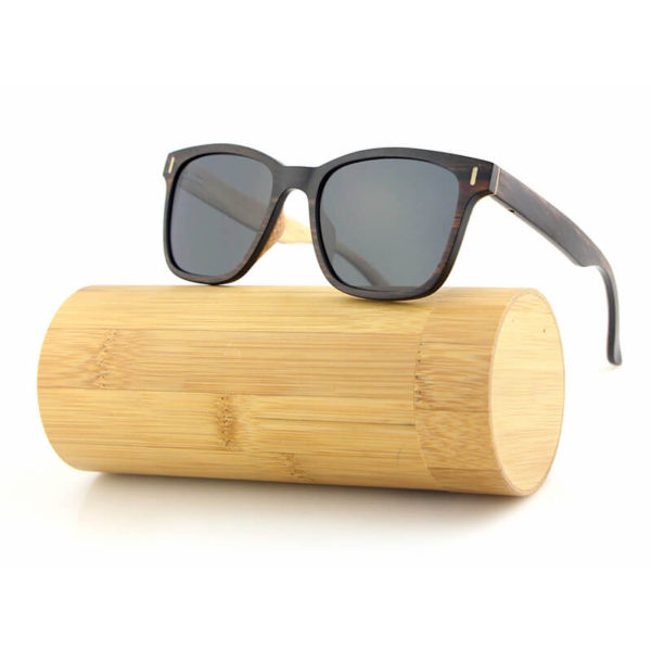 Minimalista gafas de sol patillas de madera